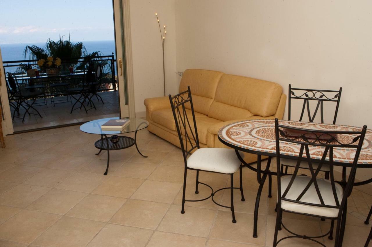Taormina Seaview Apartment - Taormina Holidays Luaran gambar